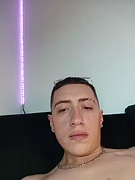 Emmanuel_Lust's cam snapshot