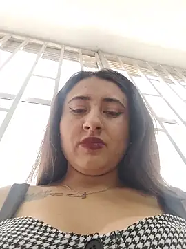 _Sarah-Office1 live sex cam