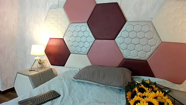 AriaRous's cam snapshot