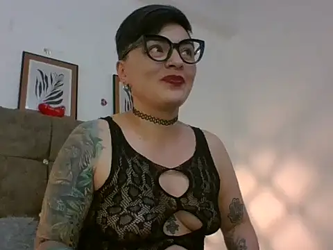 kat_paradise's cam snapshot