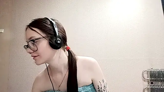 RomanceEncore's cam snapshot