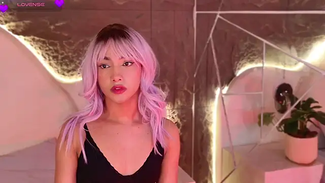 GraceFoxy live sex cam