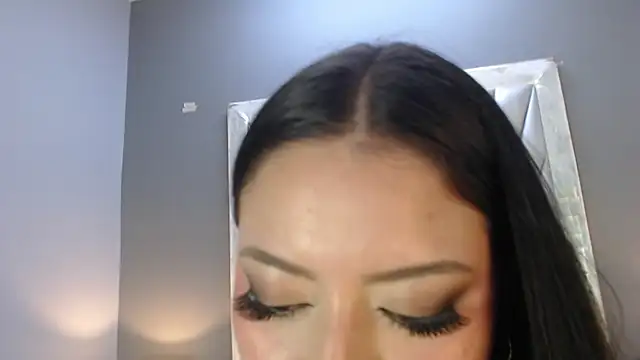 KiaraEverly's cam snapshot