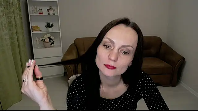 Lily_sane1's cam snapshot