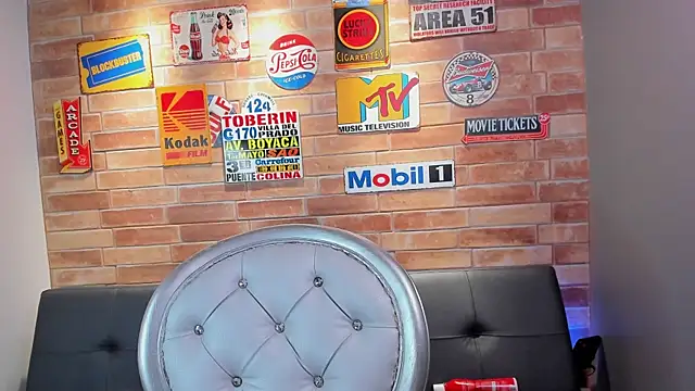 foxy__isabella's cam snapshot