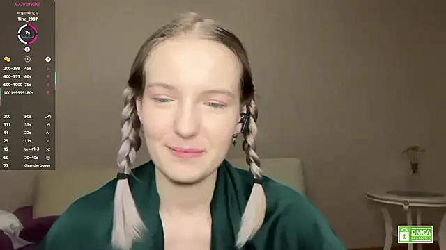 HongTomczak's cam snapshot