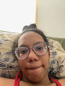 Curly_lily's cam snapshot