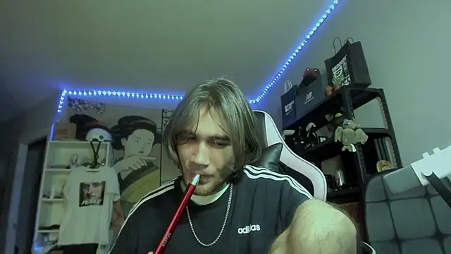 Go_V_Cs's cam snapshot