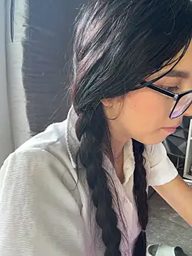 l0lita_sweet live sex cam