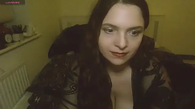 wheelchairwitch's cam snapshot