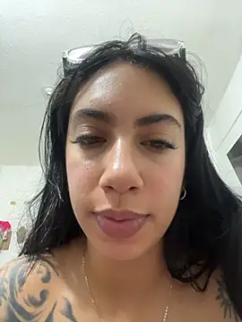 Heratemporal live sex cam
