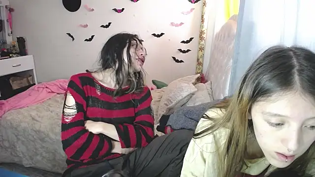 Briar_y_Blair live sex cam