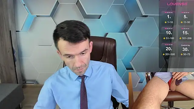 SteveTiger live sex cam