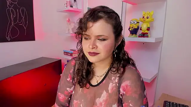 SeleneLuminari8 live sex cam