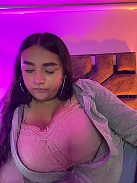 michell_boobs_ live sex cam