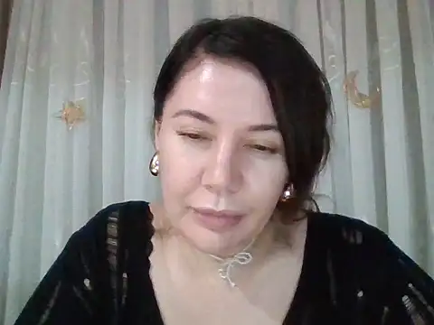 Lomivah live sex cam