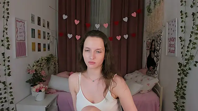 Ariadna_Shy live sex cam