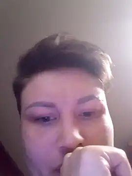 MoonIrene's cam snapshot