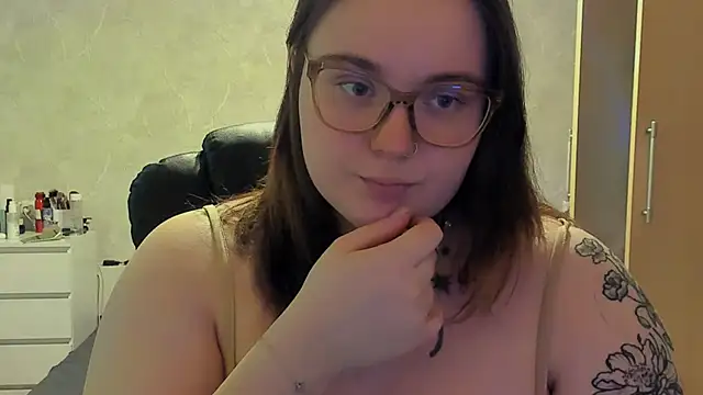 katya_idinax's cam snapshot