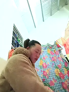 Jooj-'s cam snapshot