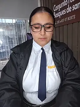 Cute_Penelope live sex cam