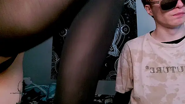 poisondevotion's cam snapshot