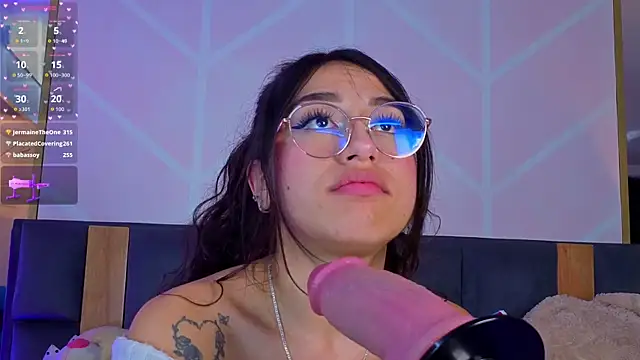 MadyJackson live sex cam