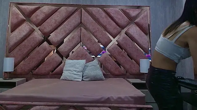 Katya_Pink's cam snapshot