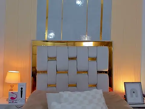 AlaraKeys's cam snapshot