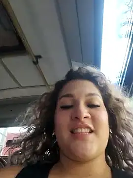 Sara_smiiith211's cam snapshot