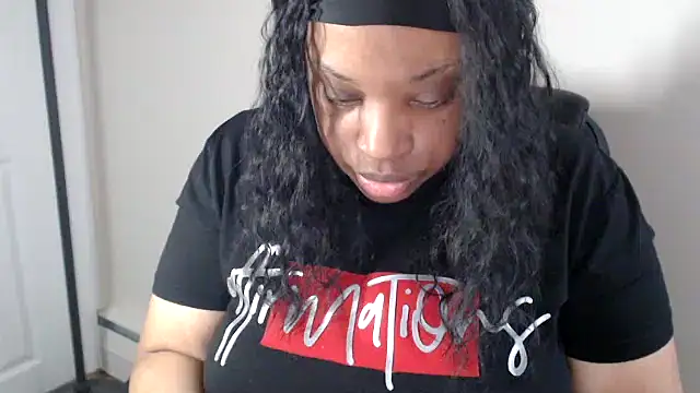 Sexymona1218's cam snapshot