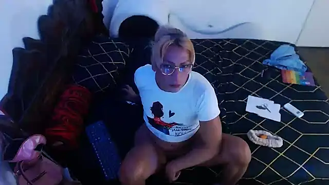 boss-thebitch live sex cam