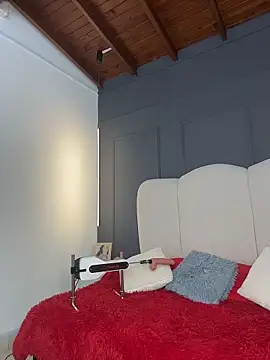 Niicolle_Miller's cam snapshot