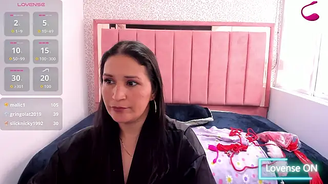 Barbara_fox__'s cam snapshot