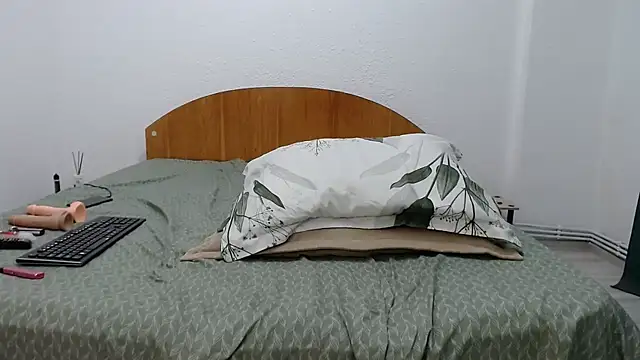 isha_rosee's cam snapshot