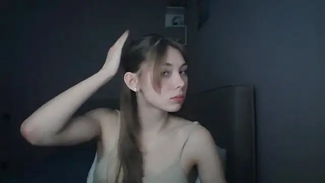 LindyUnderkoffler's cam snapshot