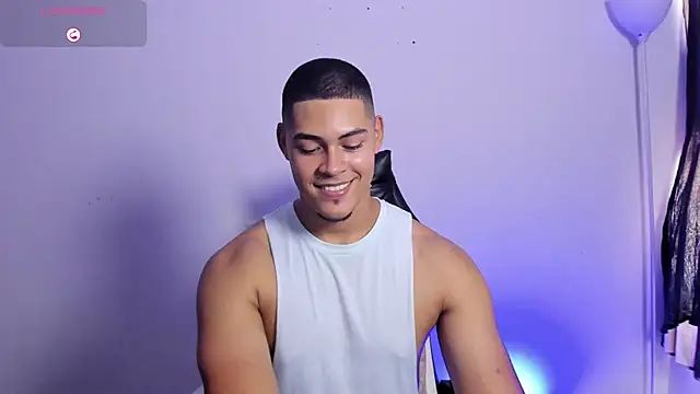 Iamdylan777 live sex cam