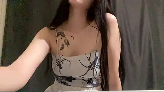 GussieStivers's cam snapshot