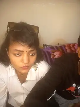 Freakingromance's cam snapshot