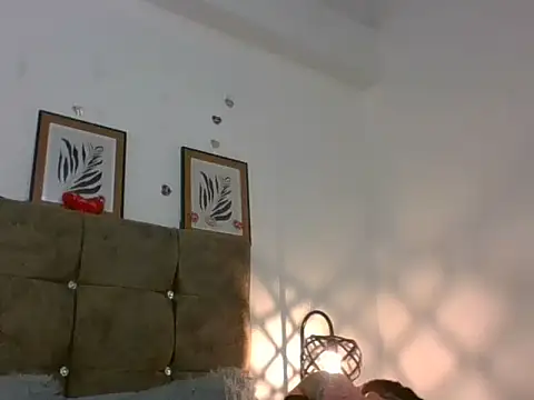 kat_paradise's cam snapshot