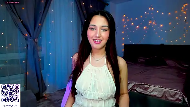 Anna_Elfii's cam snapshot
