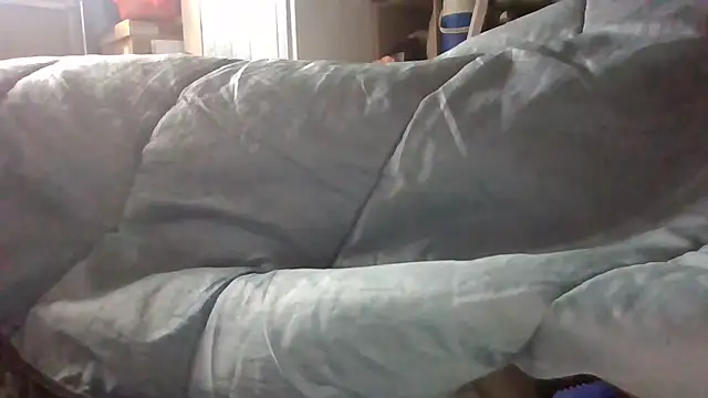 81grandplusthis's cam snapshot