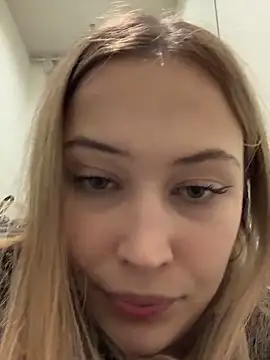 blonde_exe live sex cam