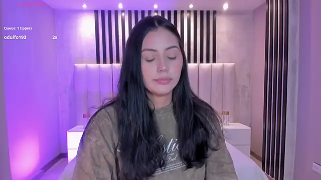 AmbarJames_'s cam snapshot