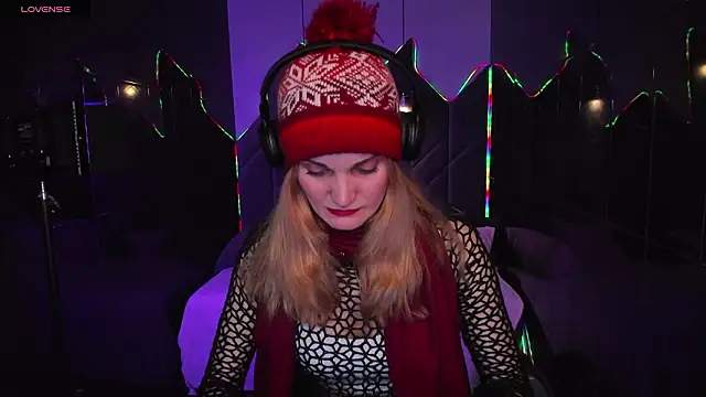 SaraSubtlety's cam snapshot