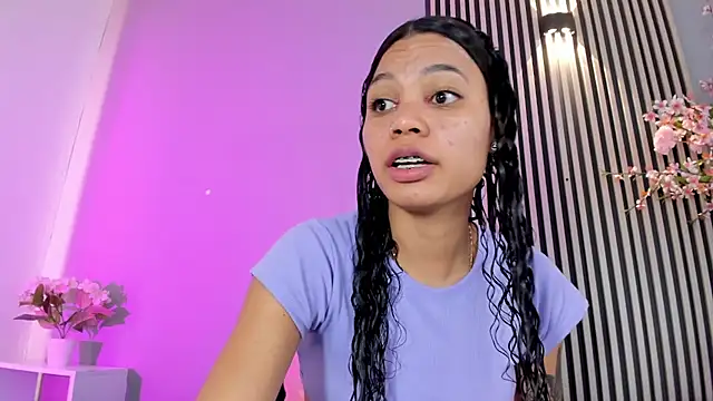 GysellHanson live sex cam