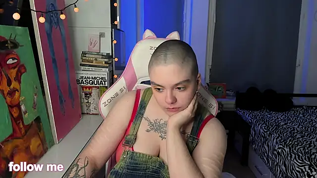 enigmastella's cam snapshot