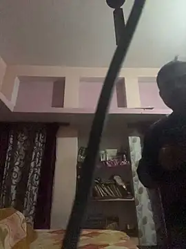 Saxymood1111 live sex cam