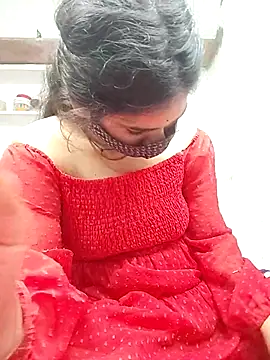 Cut_madhuri's cam snapshot