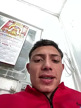 santiObrero live sex cam